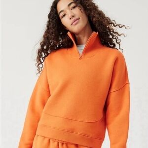 NWT Outdoor Voices Medium Nimbus 1/4 Zip in Mustang Orange
